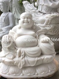 Tượng Phật Di Lặc vui vẻ