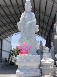 Tượng Phật Bồ Tát Quán Thế âm lớn
