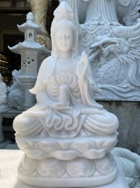 Tượng Phật bà ngồi đài sen 50cm giá 5,5tr - tượng Phật 50cm bằng đá.