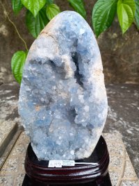 Núi đá xanh aquamarine để bàn làm việc, phòng khách người hợp mệnh Thủy (tương hợp) và mệnh Mộc(tương sinh).- 1kg 1triệu