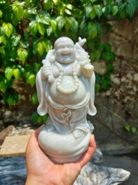 Tượng Phật Di Lặc vác túi tiền đá trắng xanh 21cm