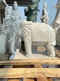 Tượng con Voi lớn bằng đá